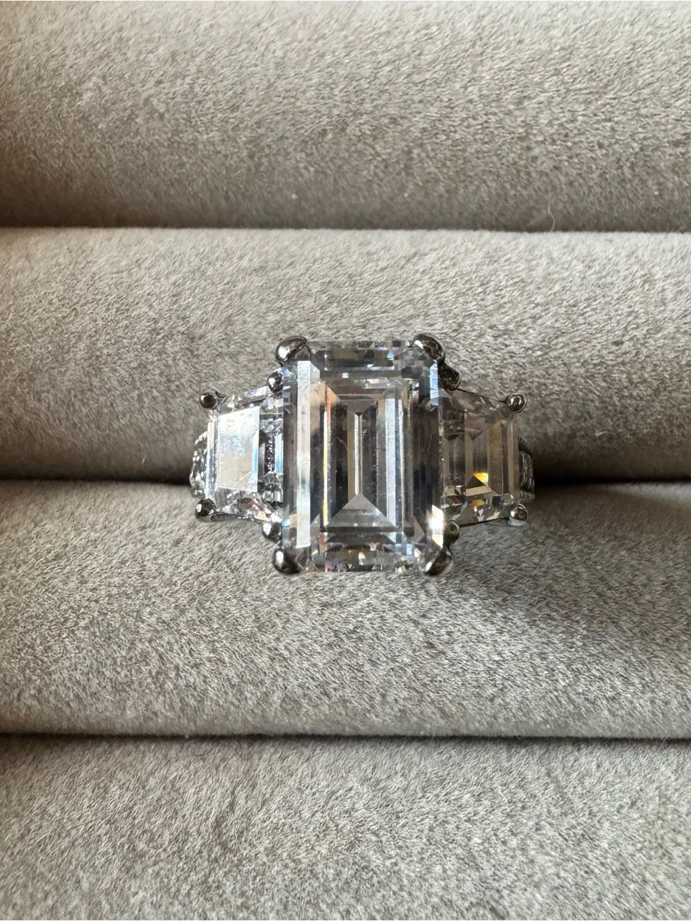 GSJ 925 Sterling Silver Diamonique Emerald Cut CZ Statement Ring Size 8